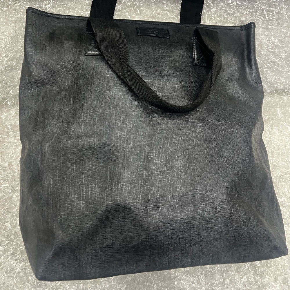 GUCCI GG Supreme Vertical Tote - Picture 8 of 16